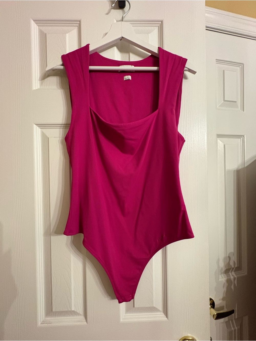 Aritzia Contour Magenta Sleeveless Bodysuit